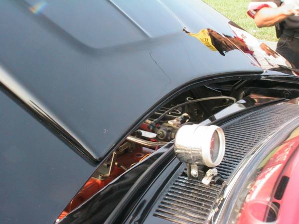 Attached picture 64 rear 2Hemi Scoop 7.jpg